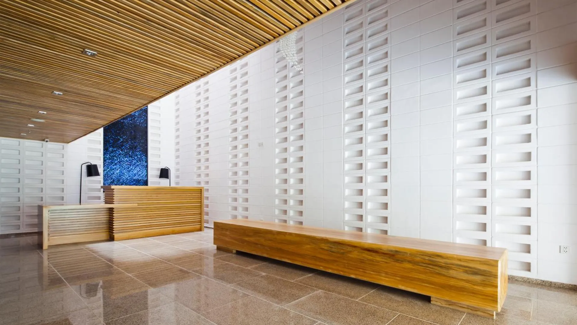 ****  Tran Quang Khai Hotel Vietnam