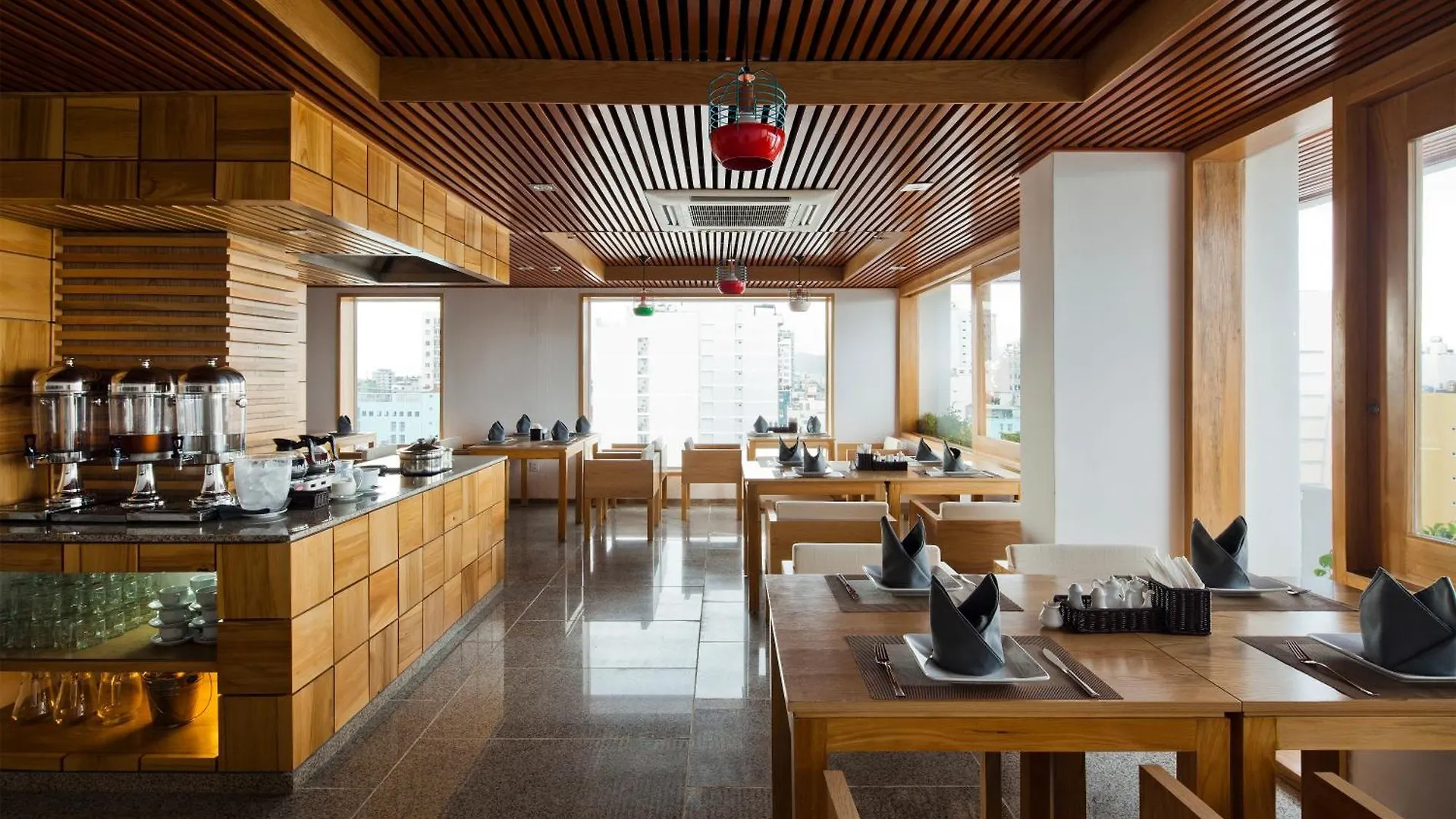 Tran Quang Khai Hotel 4*, Nha Trang Vietnam